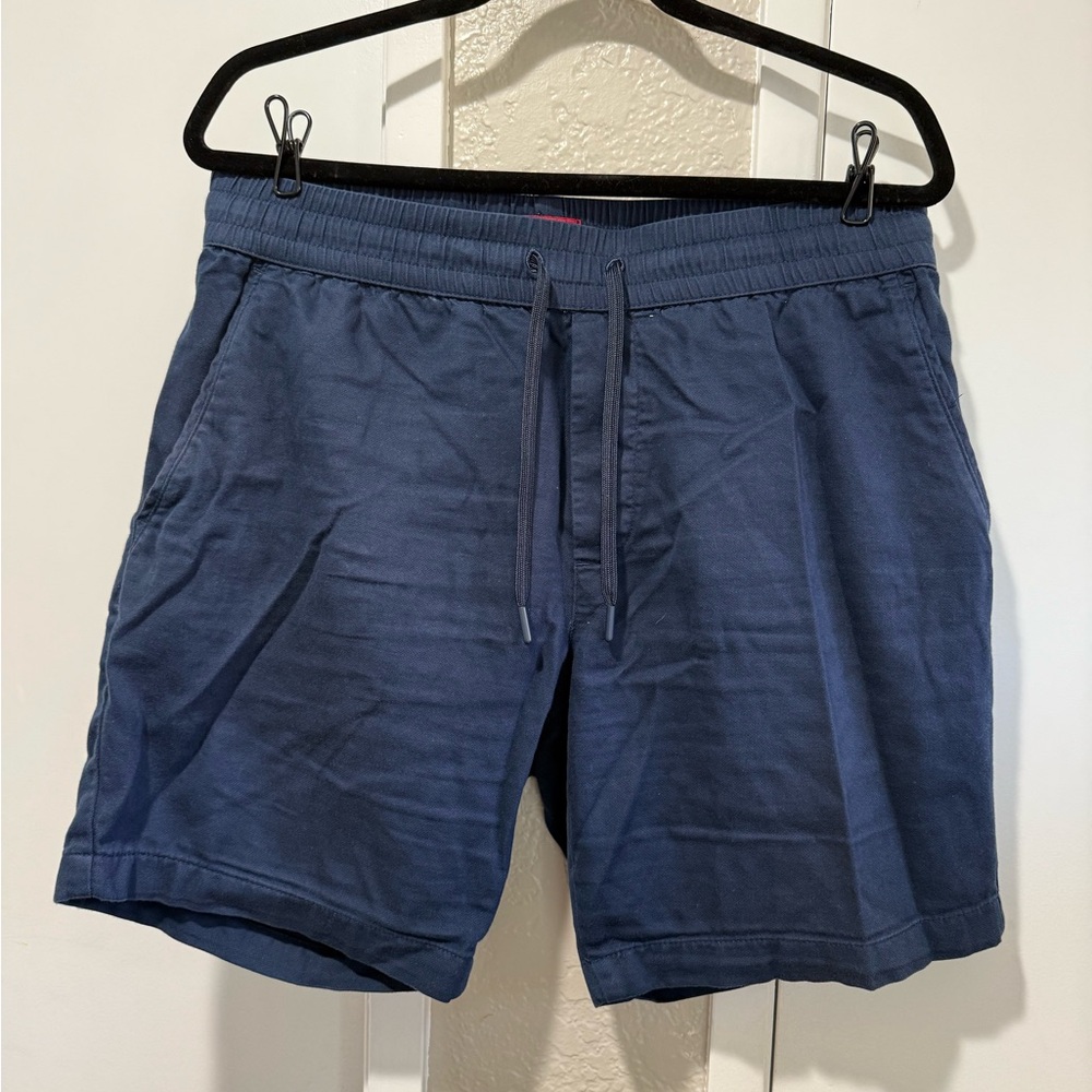 UNTUCKit Men's Whitley Linen Blend Drawstring Elastic Waist Short